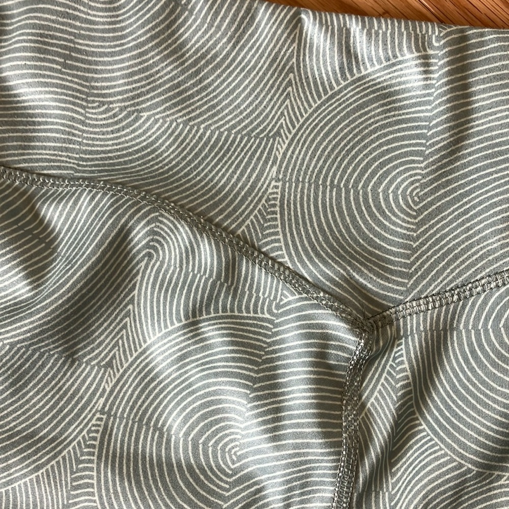 Avia Women's Patterned Bike Shorts - light green/cream, XXL - Picture 6 of 7